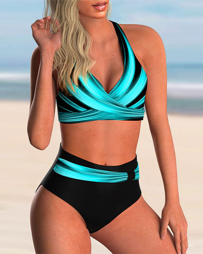 Liliana™ | Bikini Set met kruis hals en print