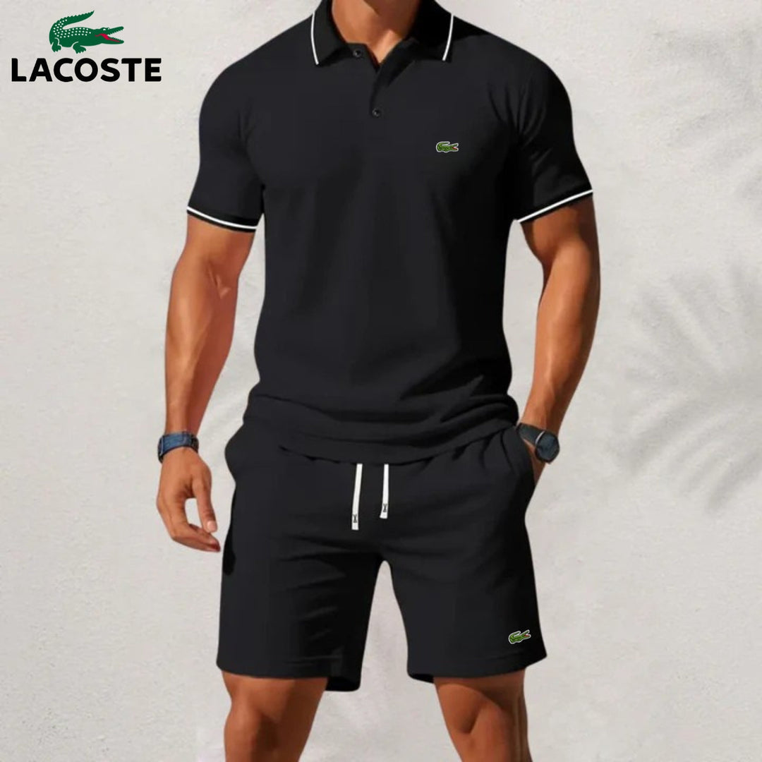 Set van poloshirt en shorts